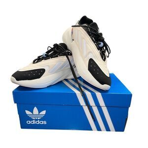 Brand New Women’s Ozelia Adidas Originals